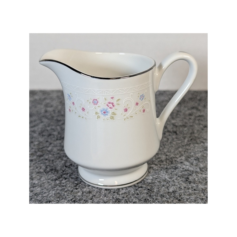 Ambiance Collection Bridal Bouquet Fine China Creamer Japan 3380-007-9 8oz EUC